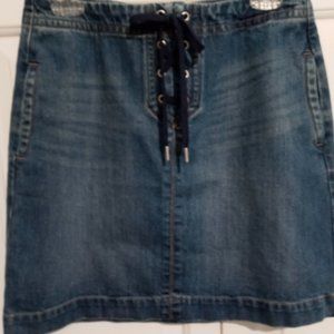 Ann Taylor LOFT size 6 denim skirt with lace up  tie front